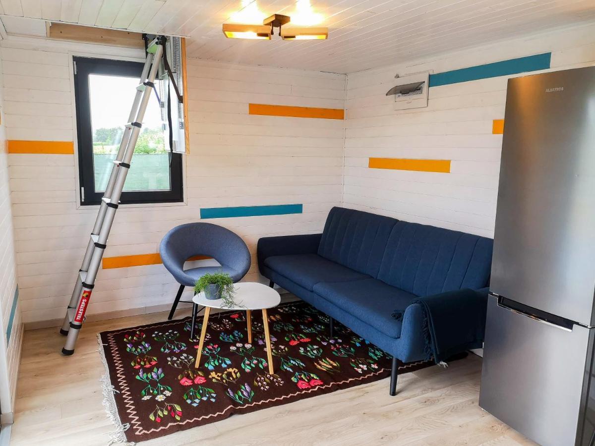 Tiny House - Baia De Fier Hotel ภายนอก รูปภาพ